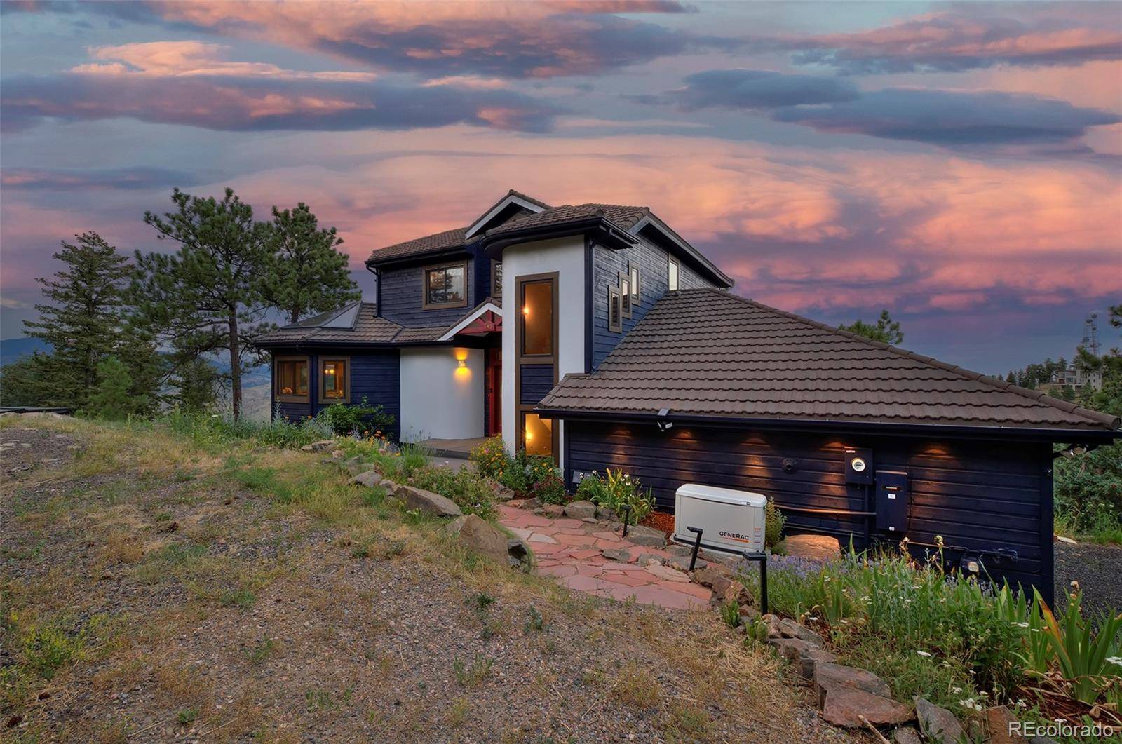 848 Golden Point DR, Golden, CO 80401