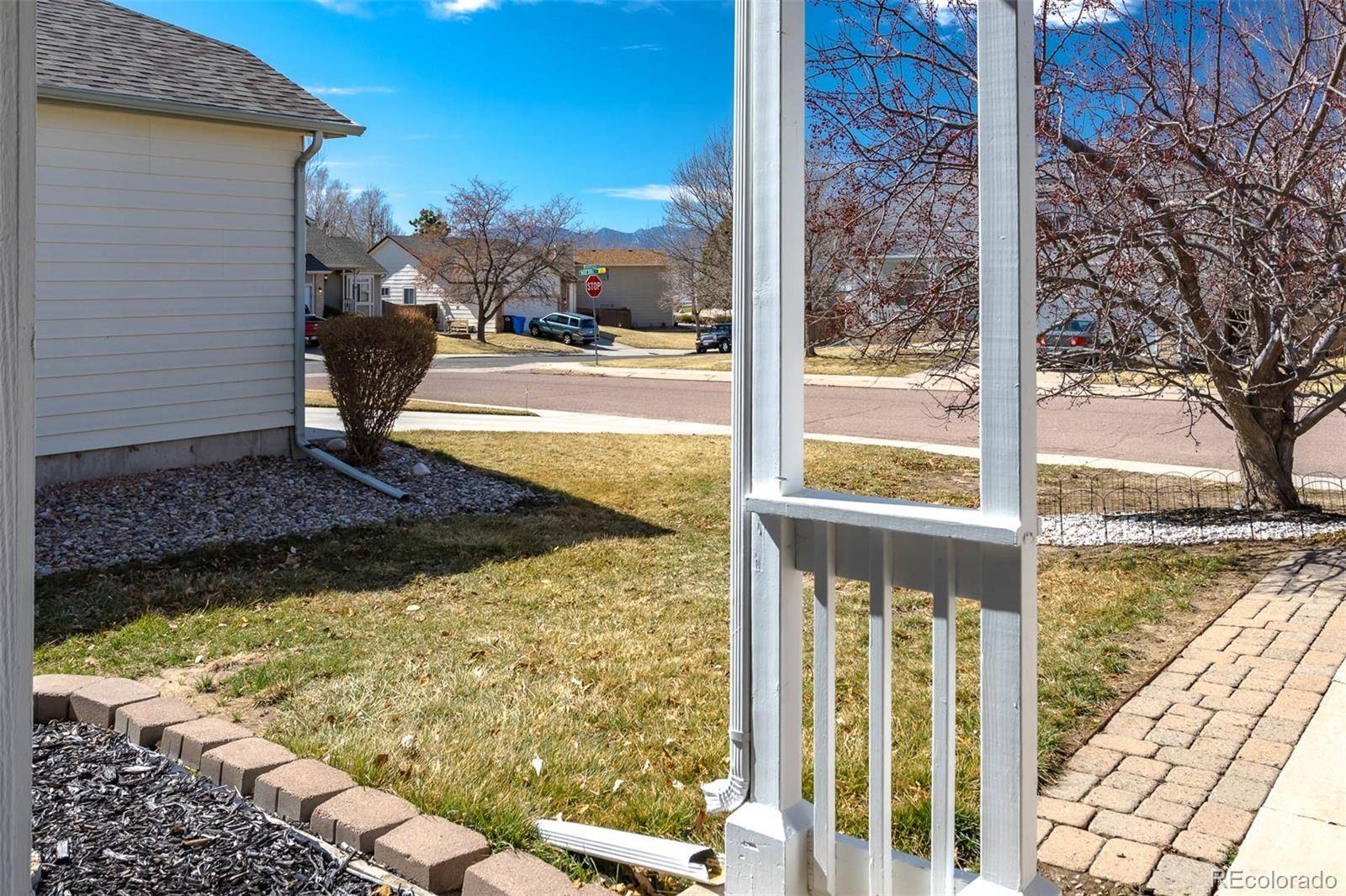 2925 Muleshoe DR, Colorado Springs, CO 80922