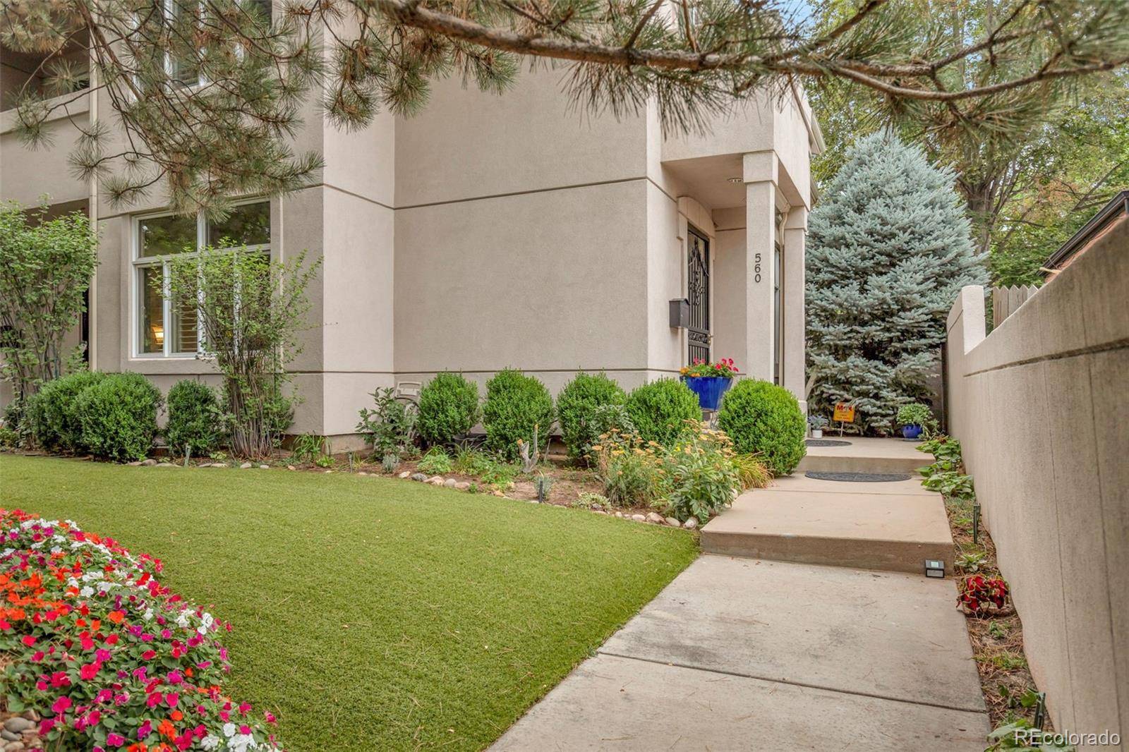 560 Josephine ST, Denver, CO 80206