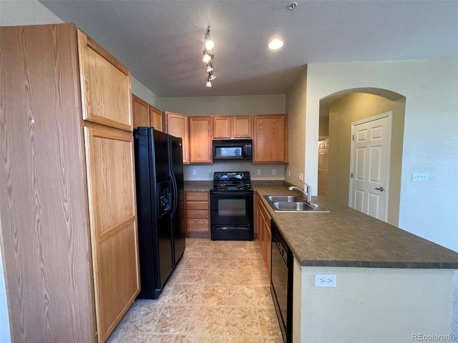 9552 Pearl CIR #102, Parker, CO 80134