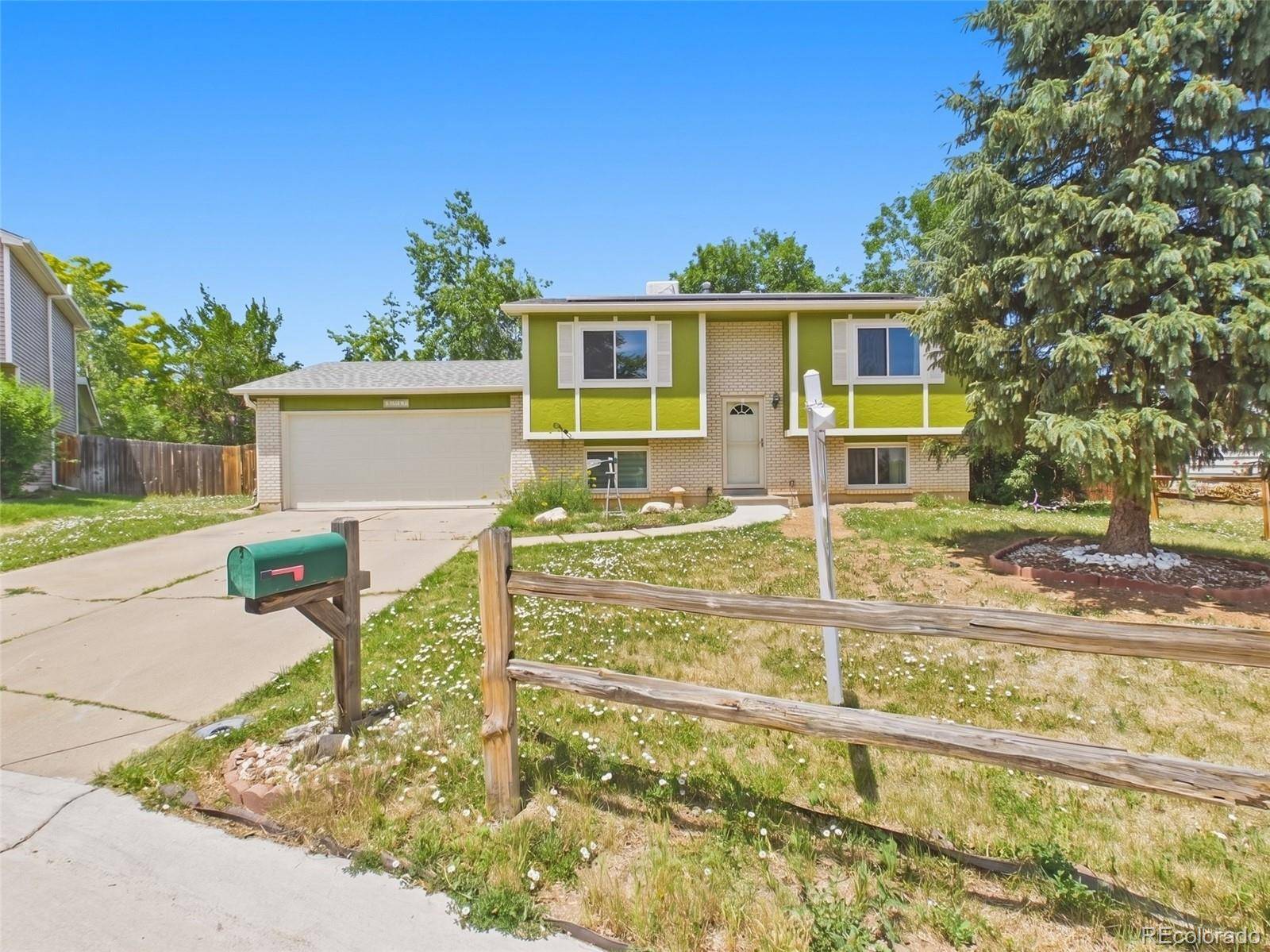 10513 Pierson CIR, Broomfield, CO 80021