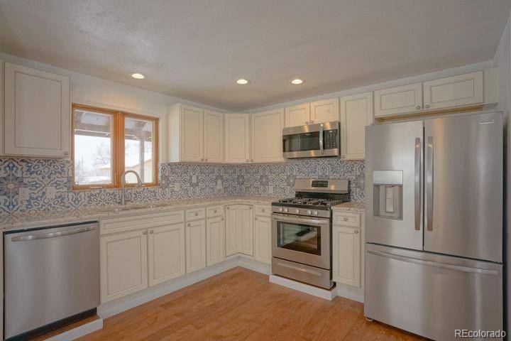 511 E Garland ST, La Veta, CO 81055