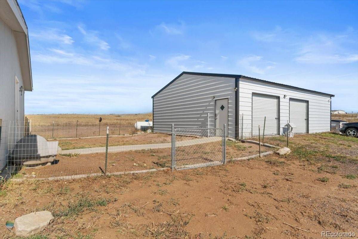 54435 County Road 21, Carr, CO 80612