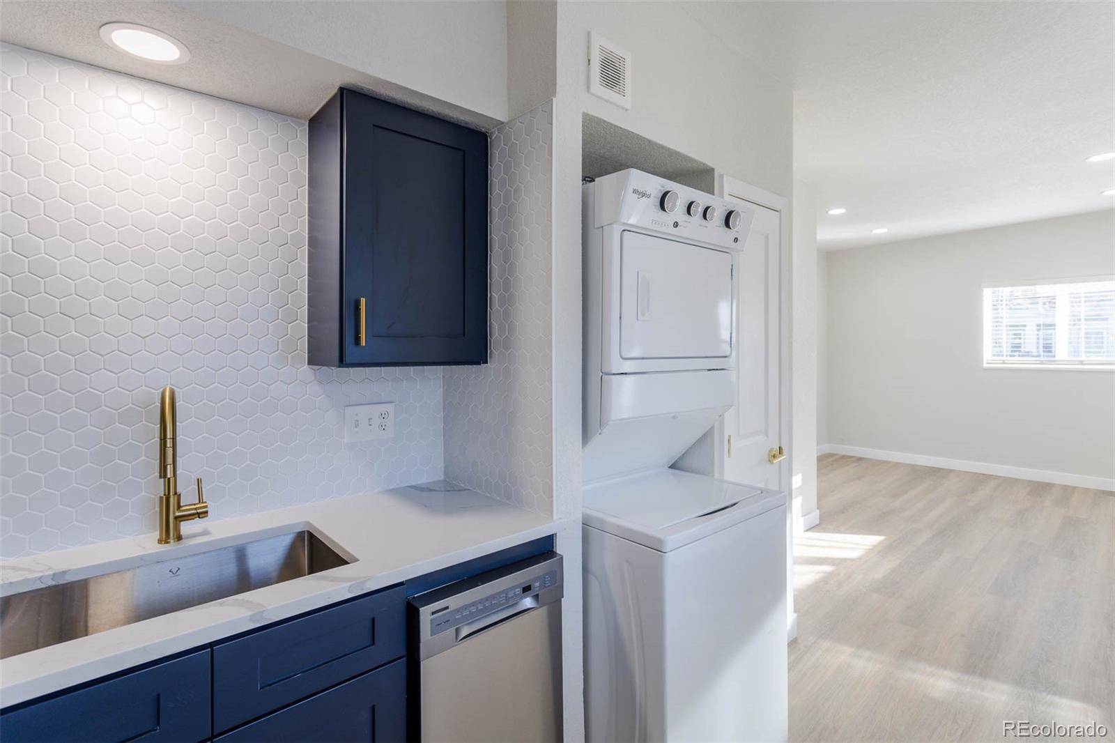 2450 N Ogden ST, Denver, CO 80205