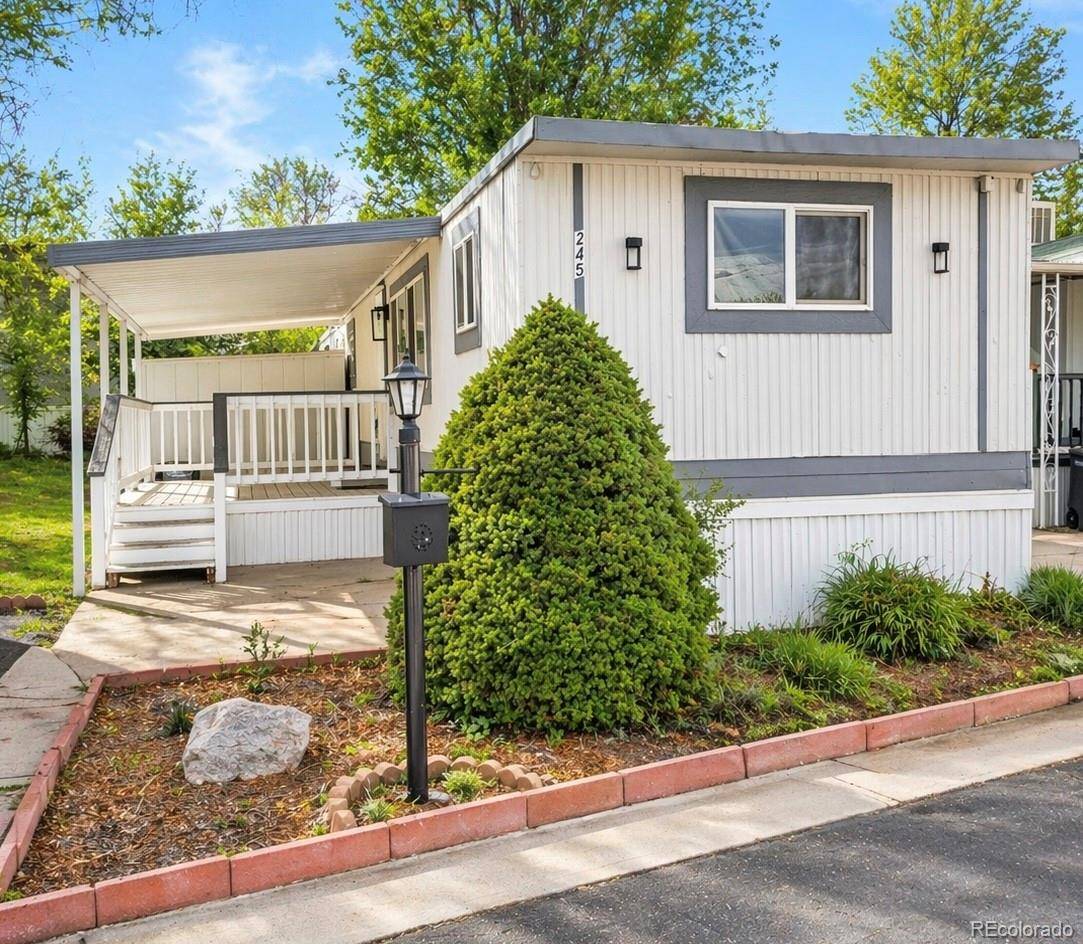245 Skylark DR, Lafayette, CO 80026