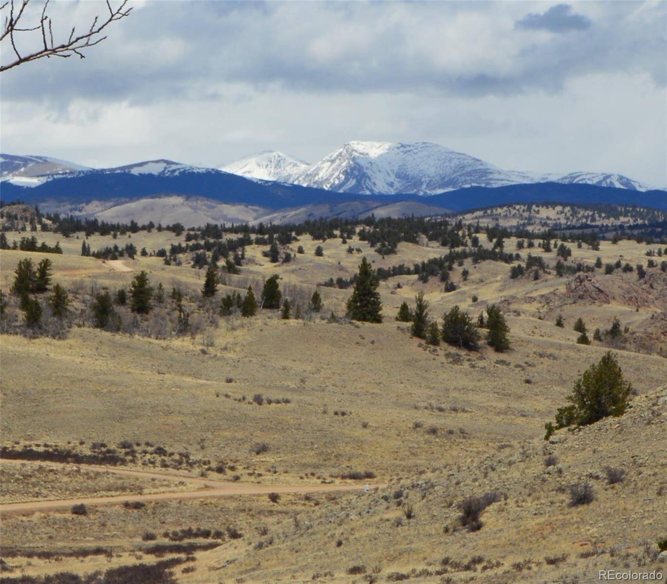 537 Lippzana RD, Jefferson, CO 80456
