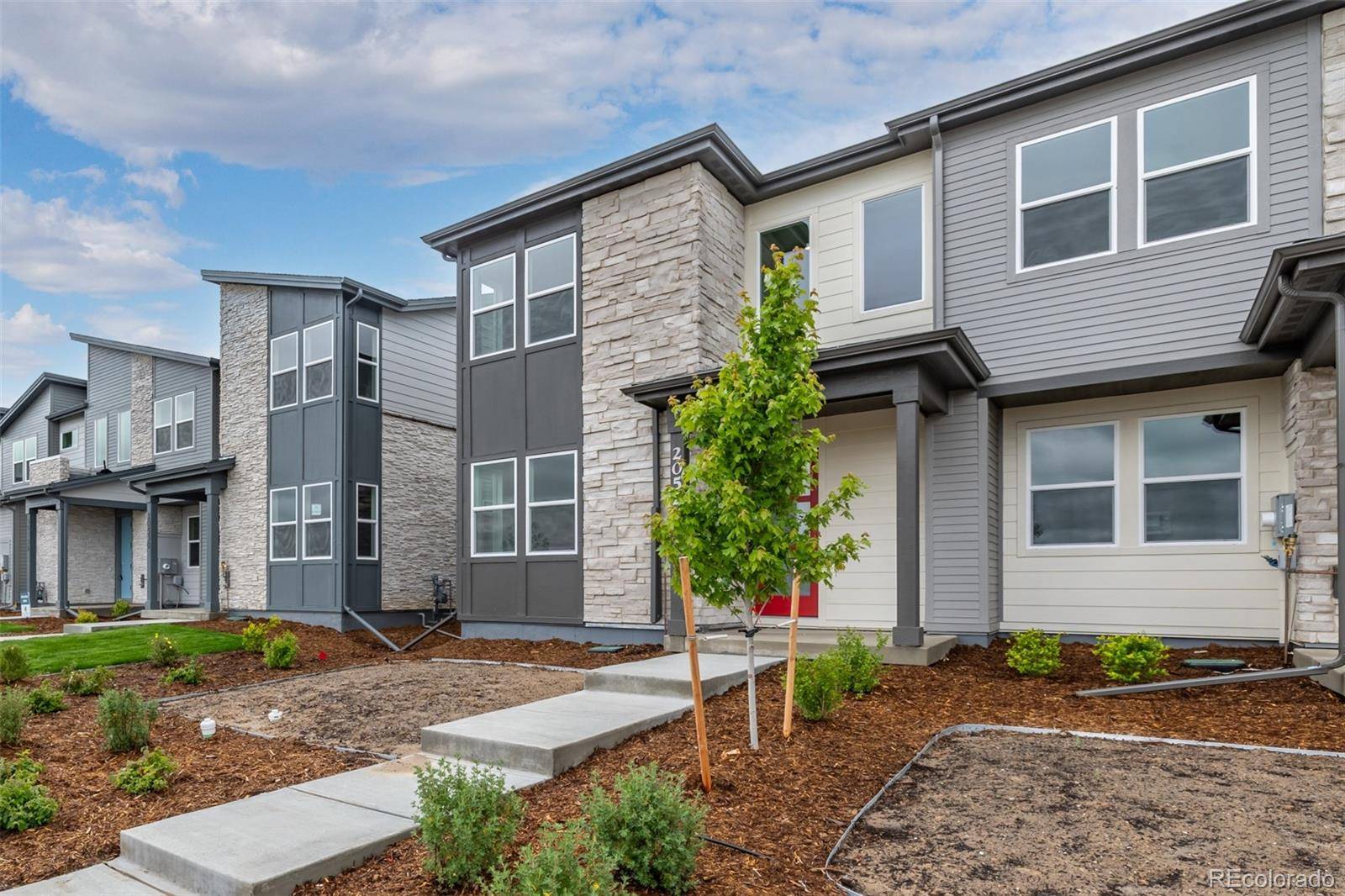 20520 E 58th AVE, Aurora, CO 80019