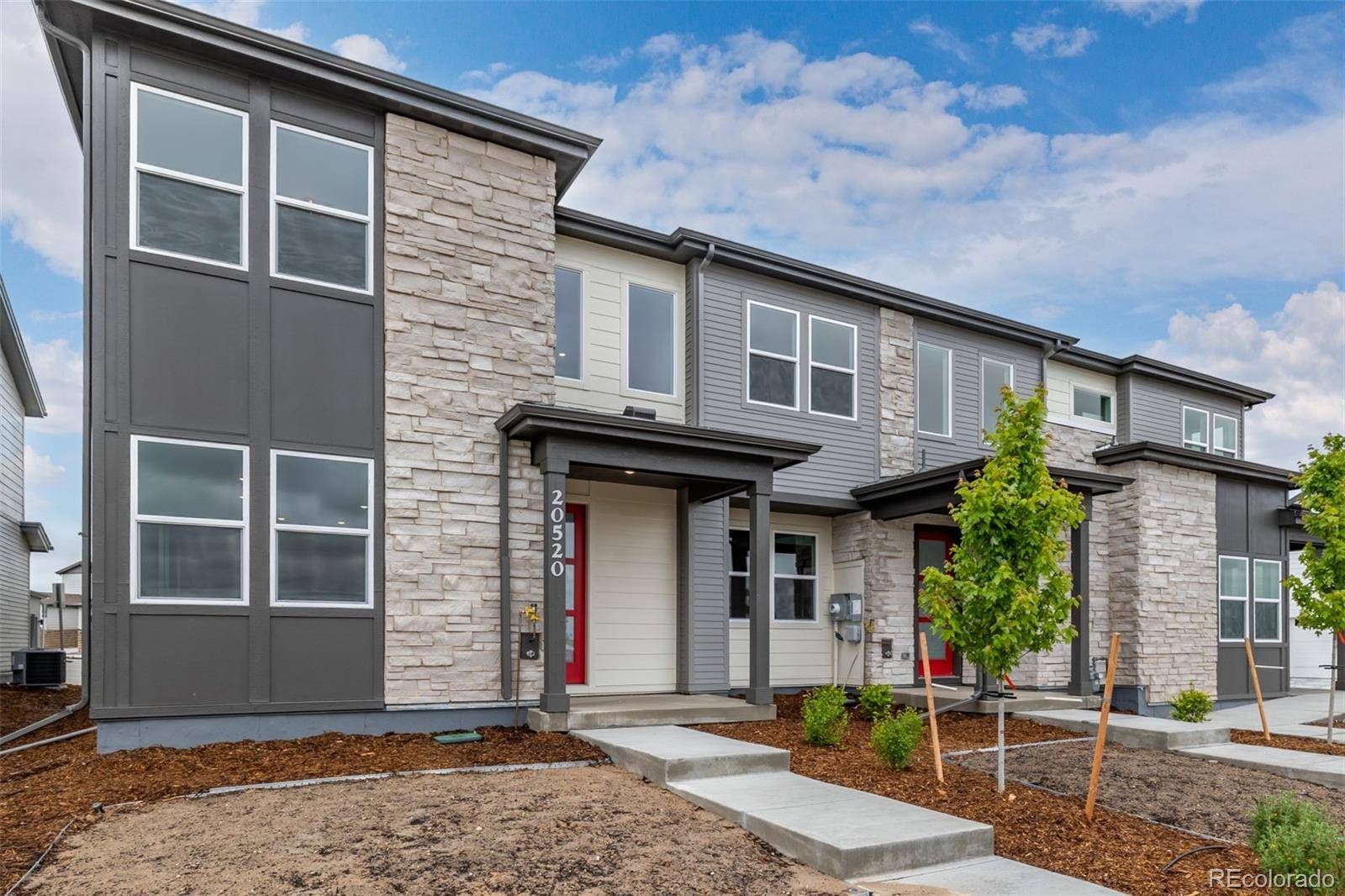20520 E 58th AVE, Aurora, CO 80019