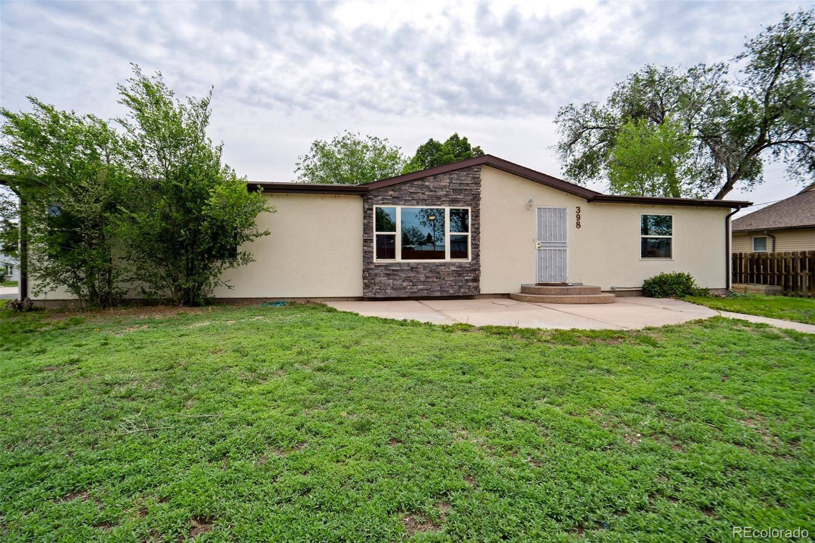 398 F AVE, Limon, CO 80828