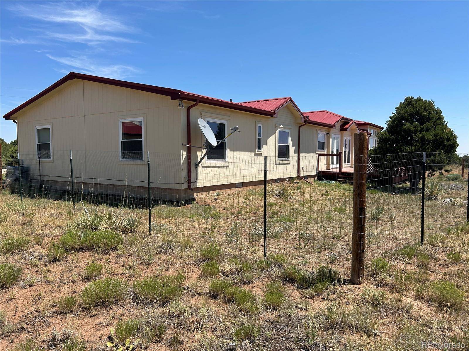 536 Seneca CIR, Walsenburg, CO 81089