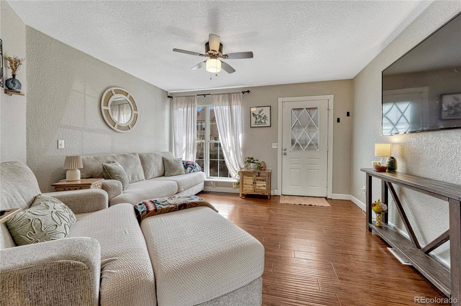 1662 S Idalia CIR #J, Aurora, CO 80017