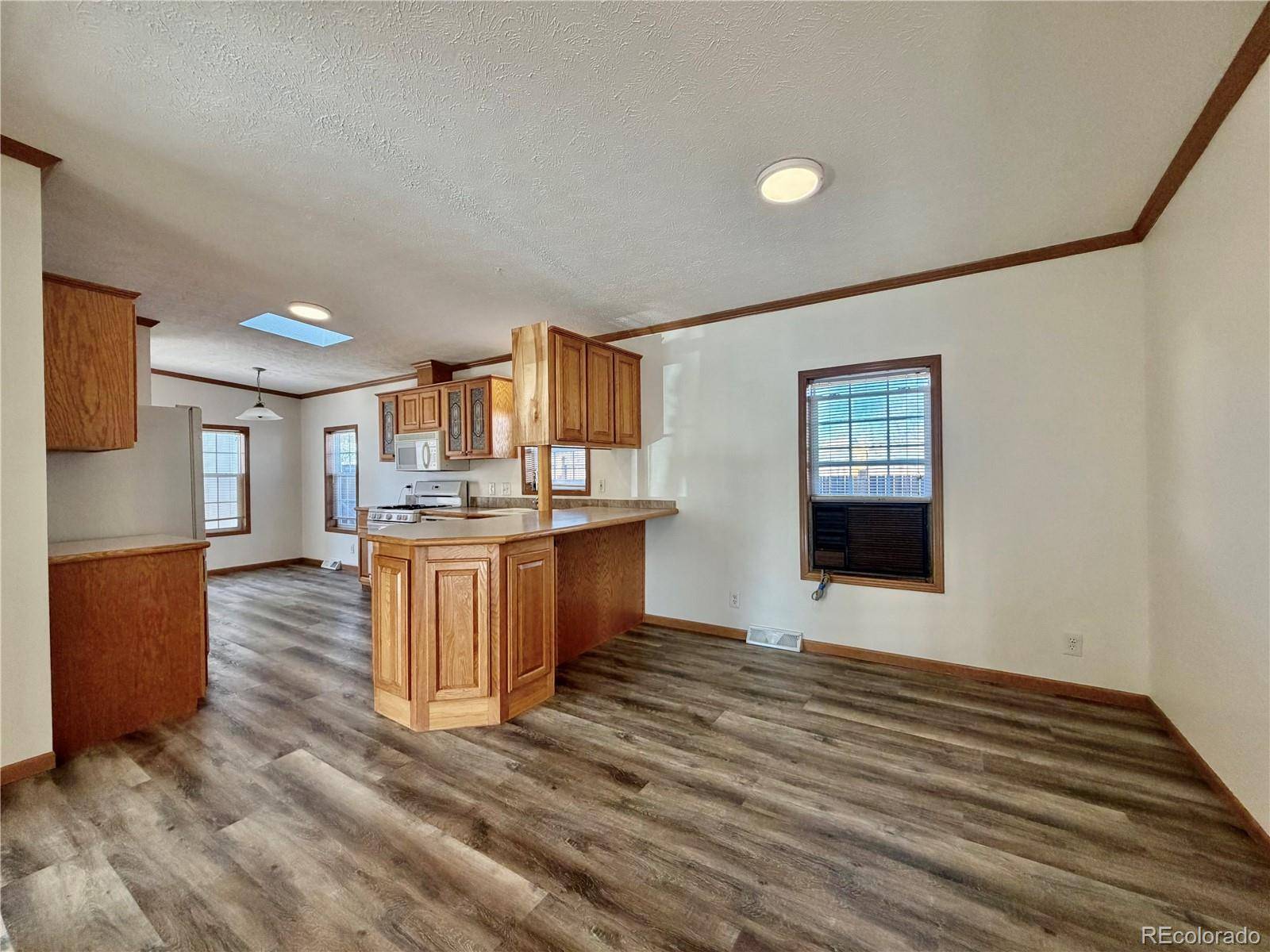 4095 W Arizona AVE, Denver, CO 80219