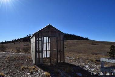 135 Navajo TRL, Hartsel, CO 80449