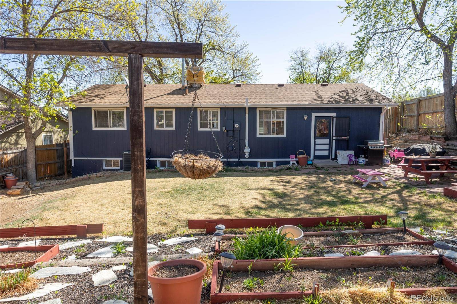 9017 Dover ST, Broomfield, CO 80021