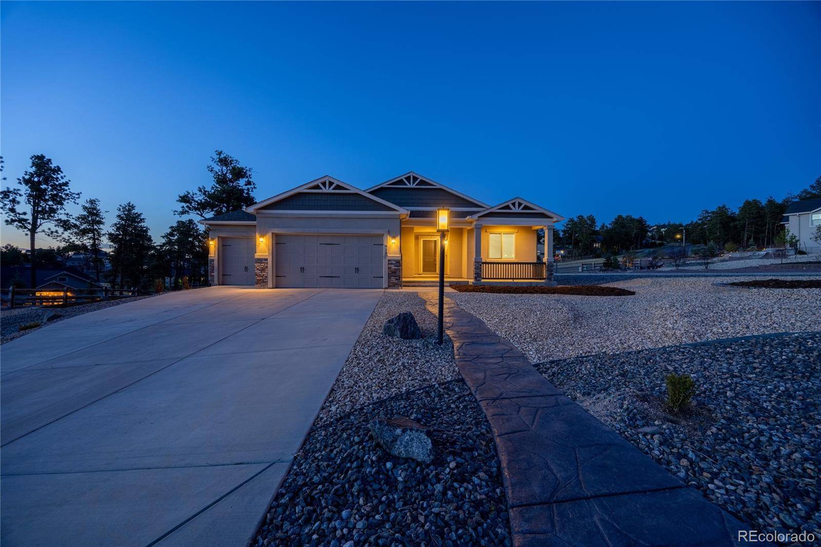 928 Graywoods TER, Monument, CO 80132