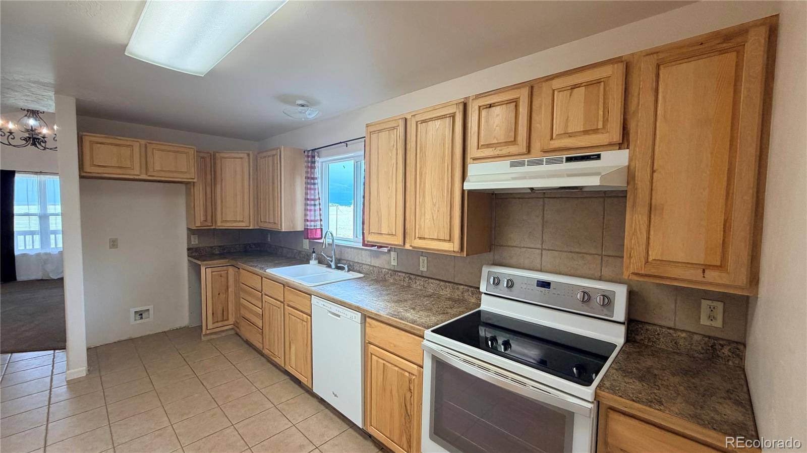 2660 Campfire RD, Hartsel, CO 80449