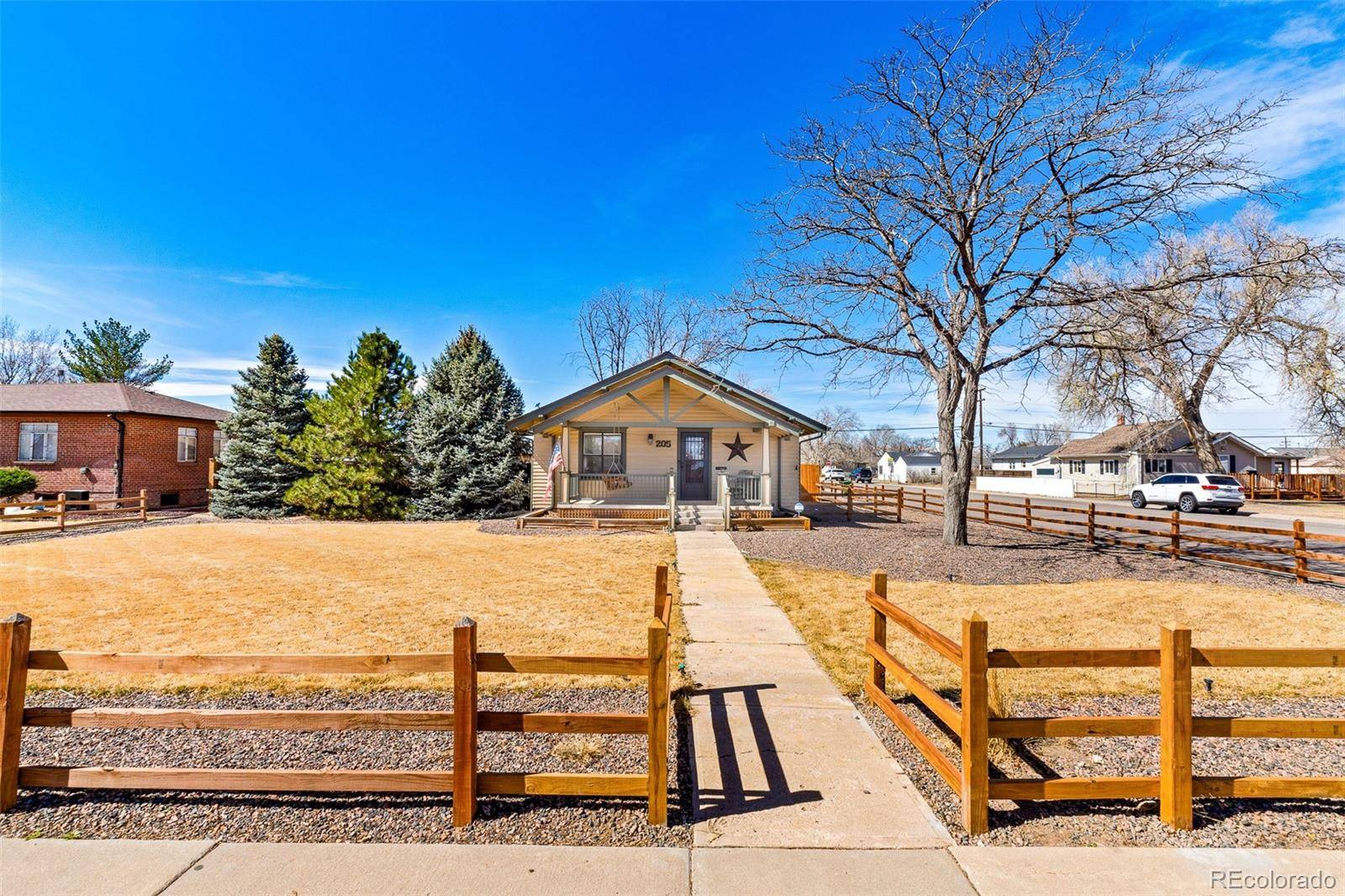 205 S 10th AVE, Brighton, CO 80601
