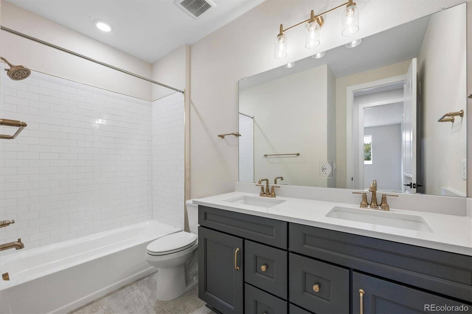 5725 Pleasant View DR, Castle Rock, CO 80108