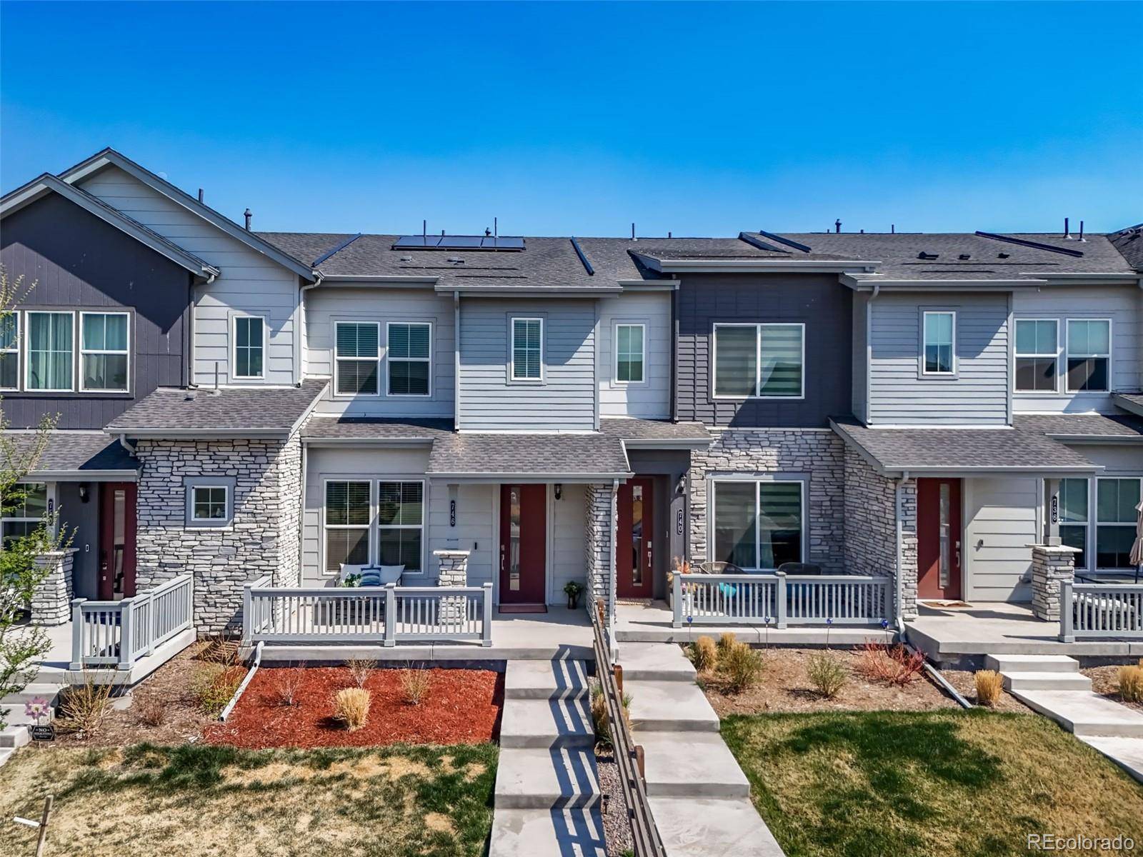 746 N Bersshine CT, Watkins, CO 80137