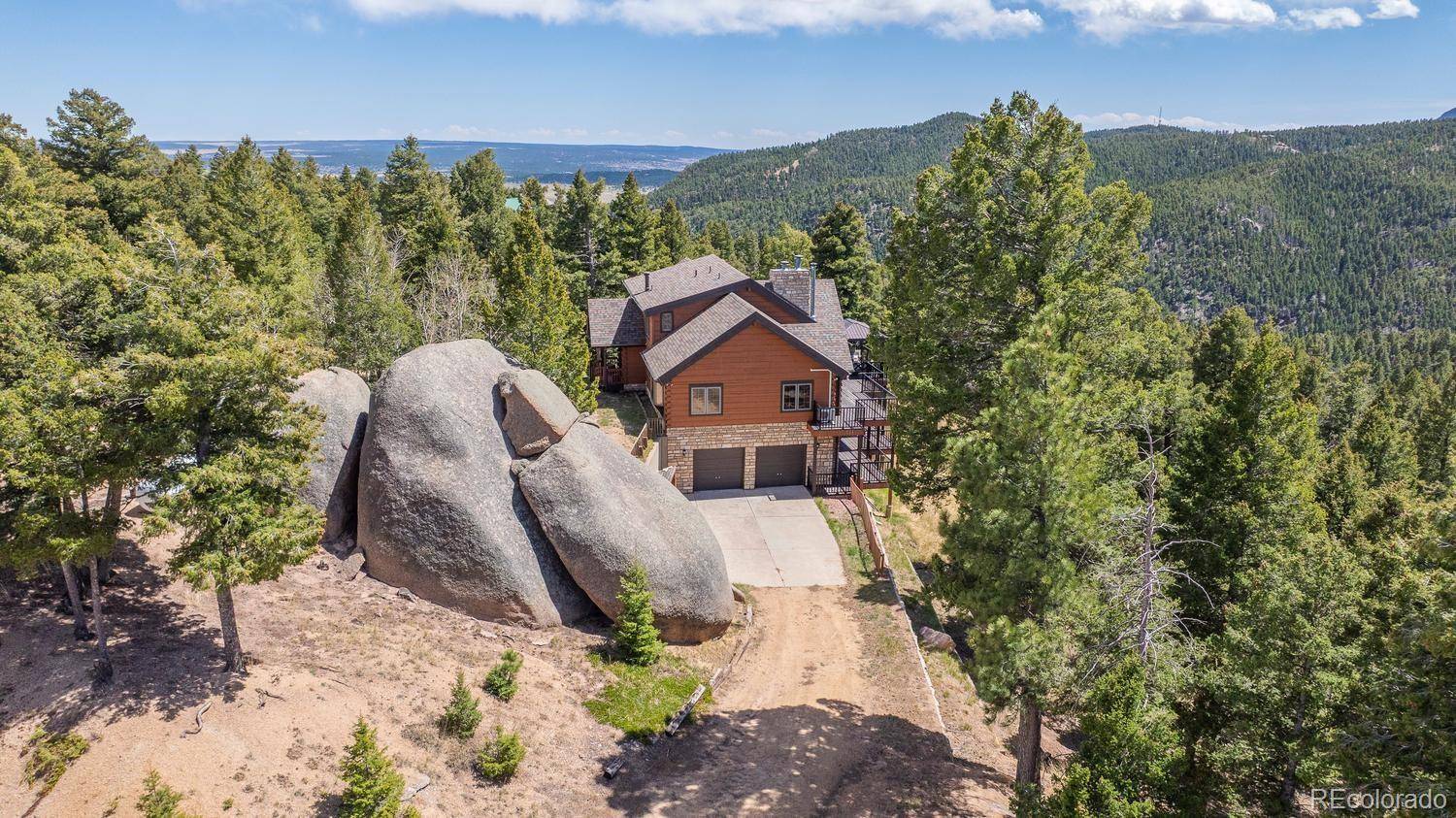 13939 Forest LN, Larkspur, CO 80118