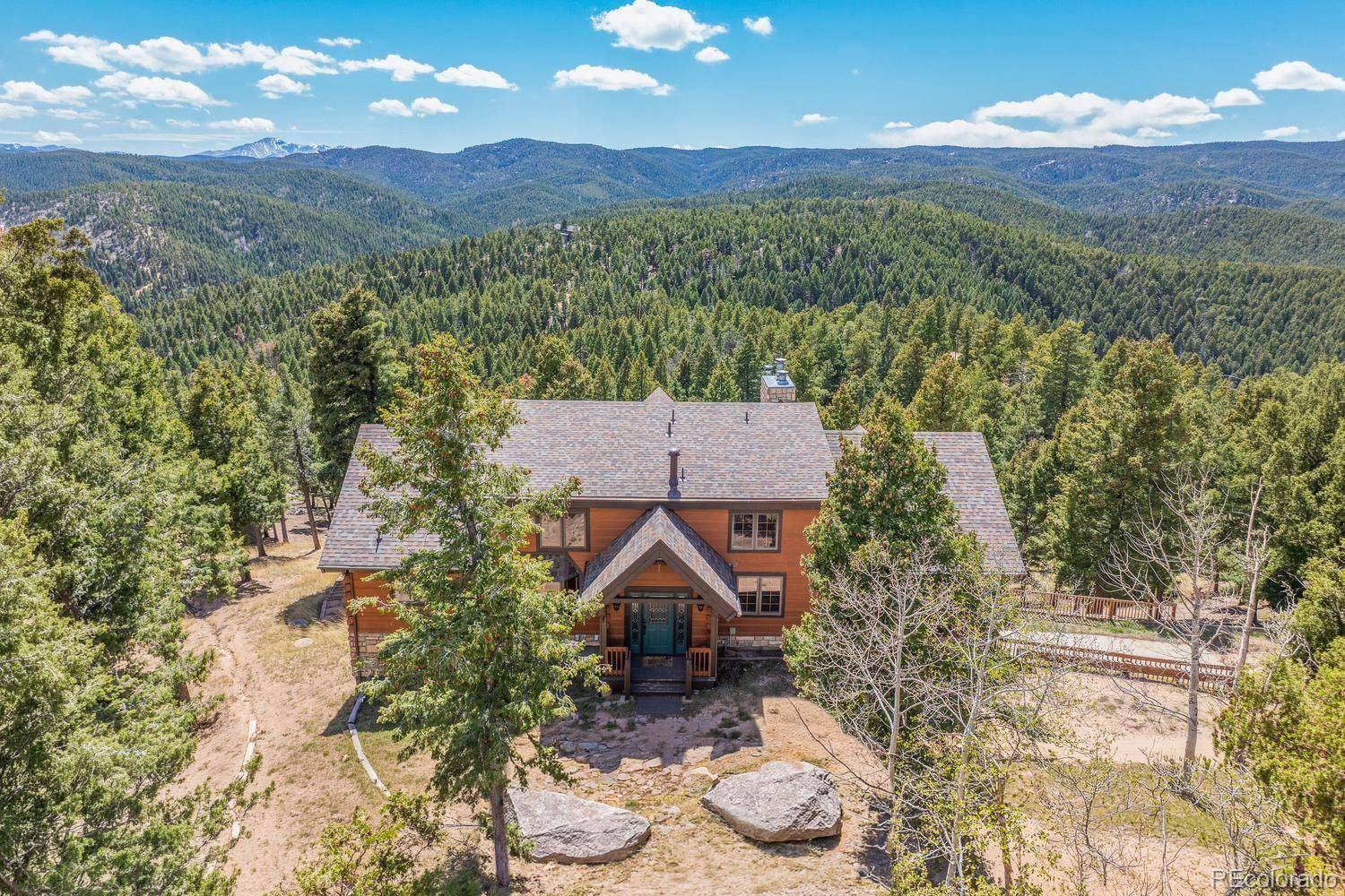 13939 Forest LN, Larkspur, CO 80118