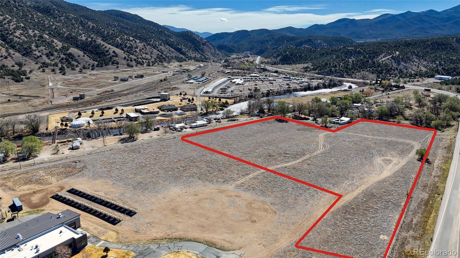 000 Cleora RD, Salida, CO 81201