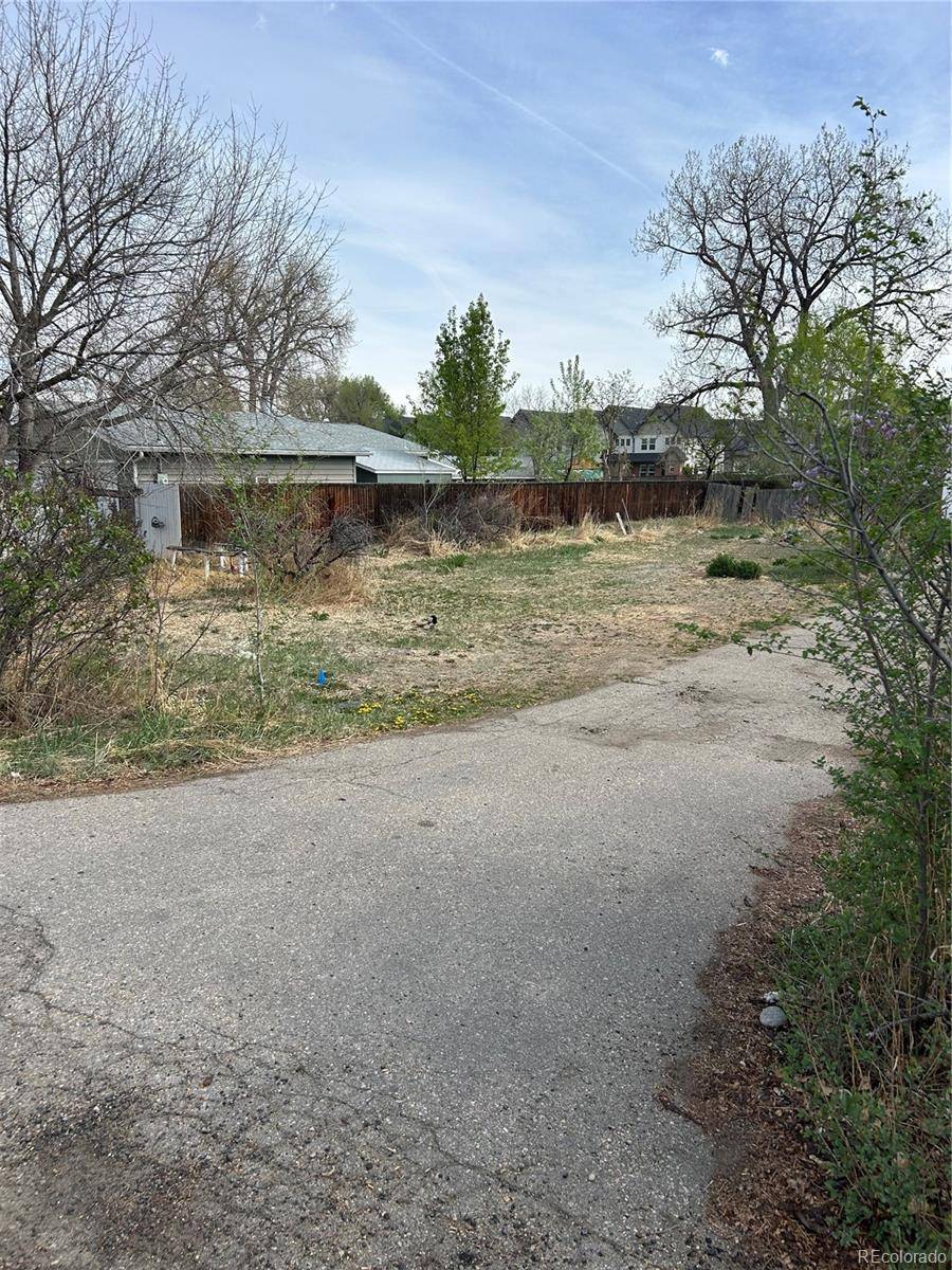 5230 Balsam ST, Arvada, CO 80002