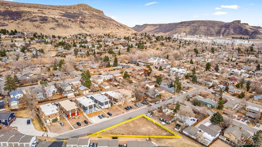 300 N Columbine ST, Golden, CO 80403