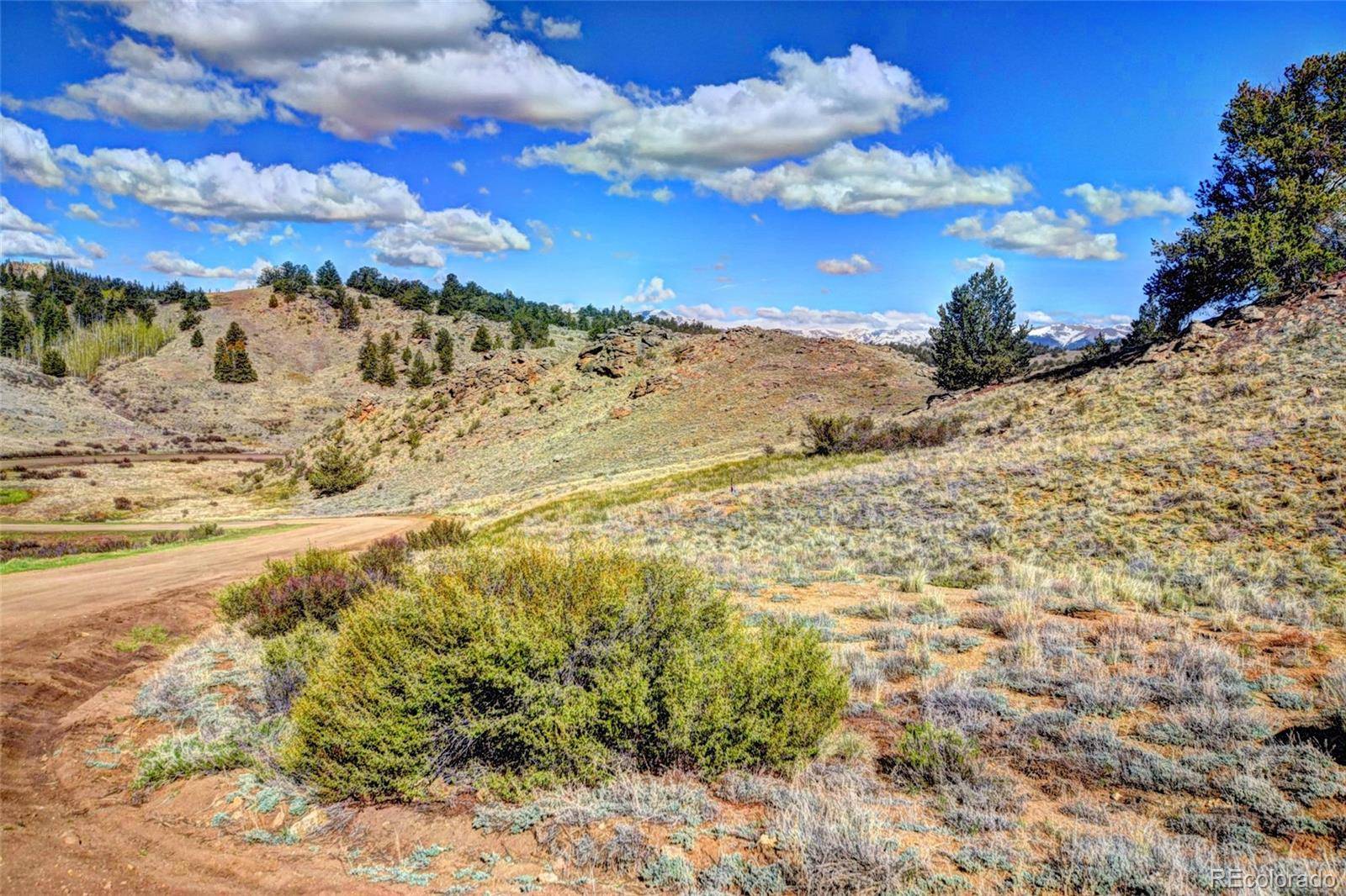 32 Hanover LN, Jefferson, CO 80456
