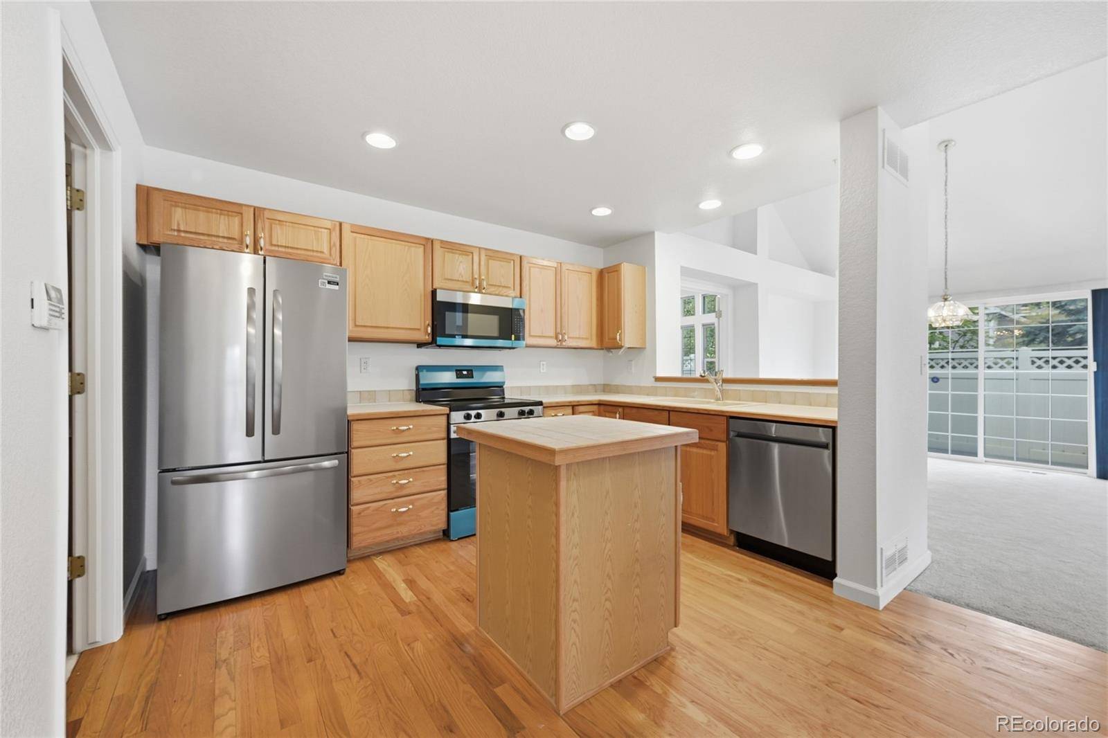 6383 Deframe WAY, Arvada, CO 80004