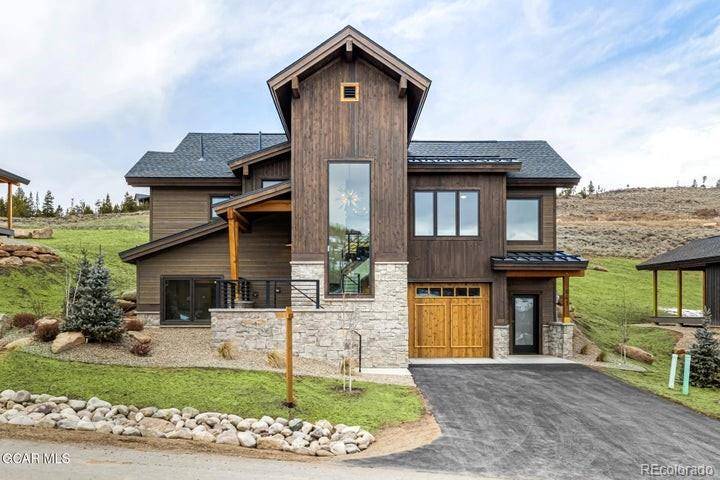 841 Black Feather CT, Granby, CO 80446