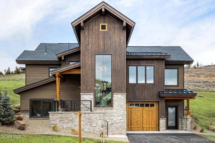 841 Black Feather CT, Granby, CO 80446