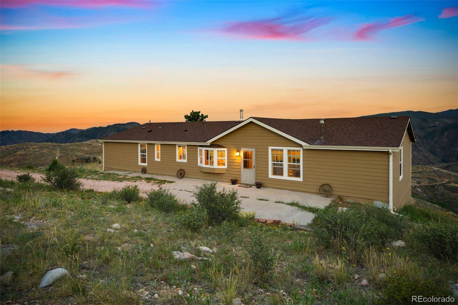 132 Singing Pines CT, Livermore, CO 80536