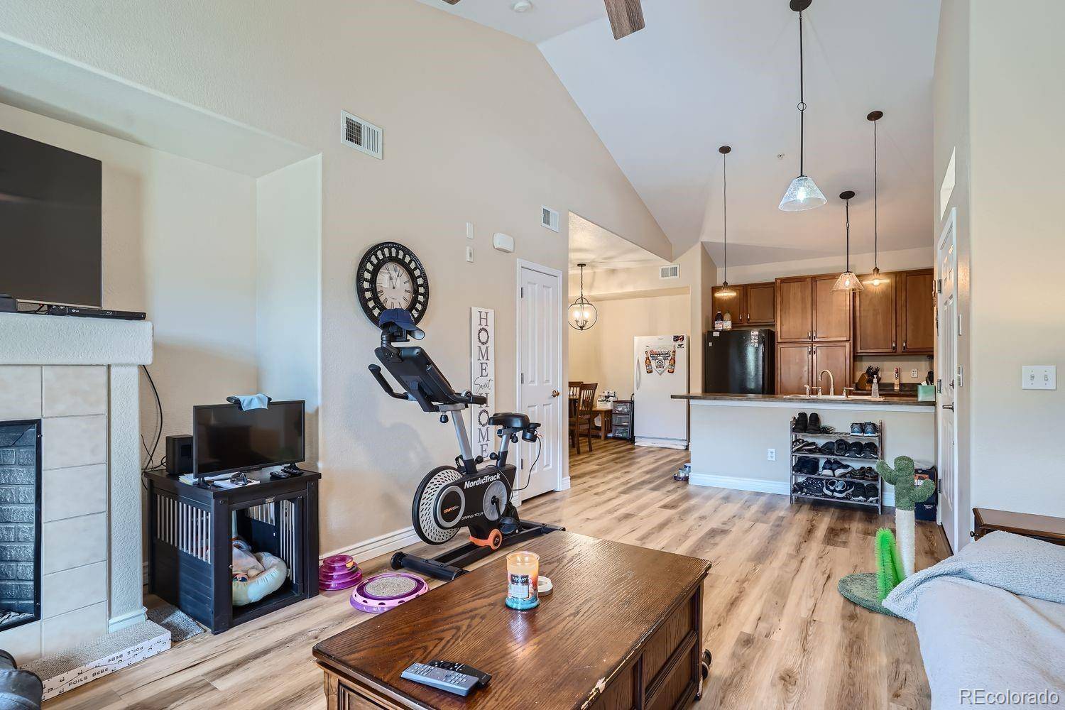 8779 S Kipling WAY #204, Littleton, CO 80127