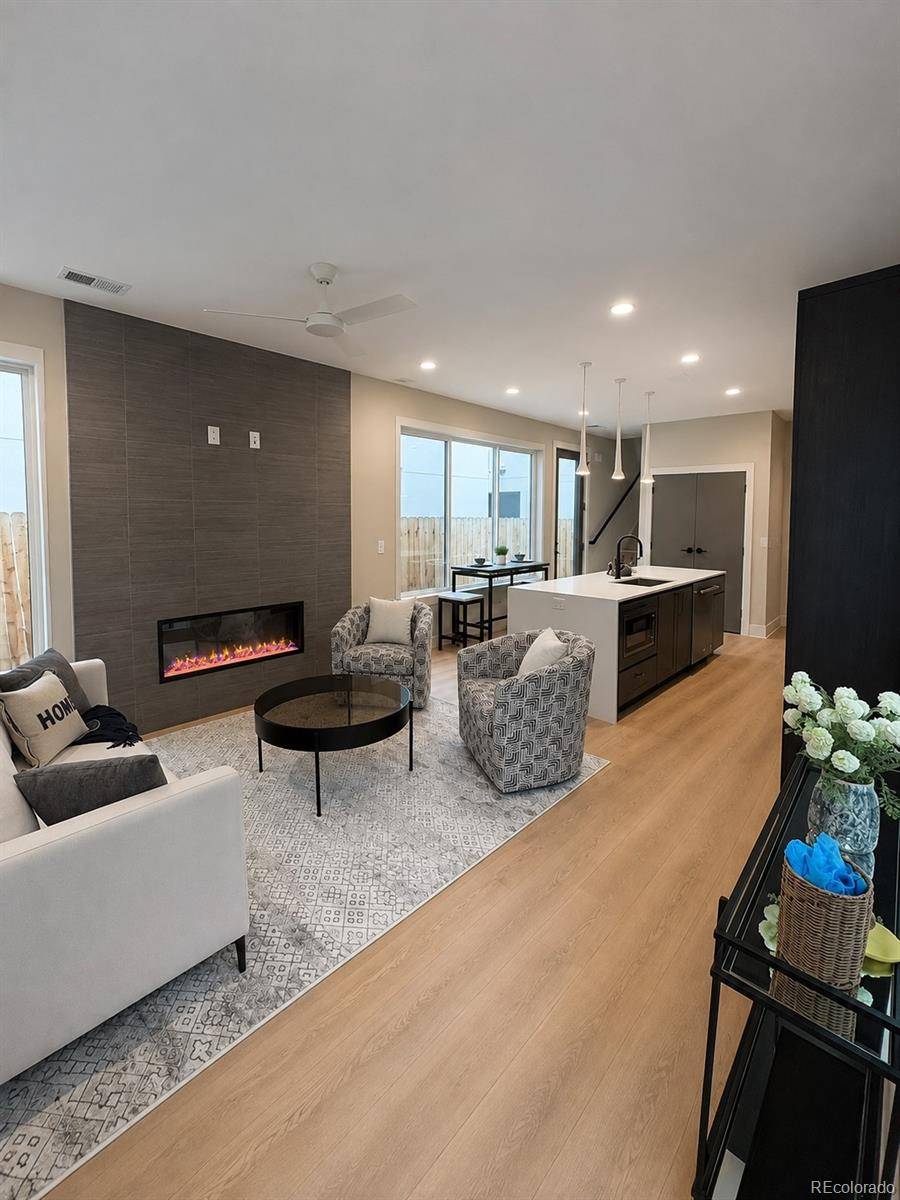 2323 S High ST, Denver, CO 80210
