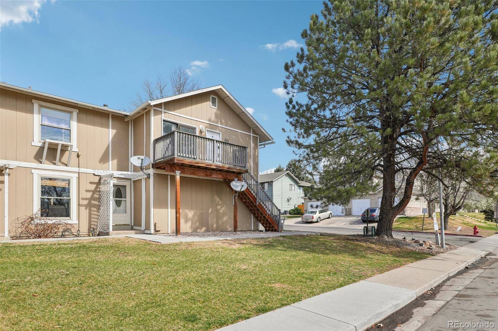 2105 Coronado Pkwy #D, Denver, CO 80229
