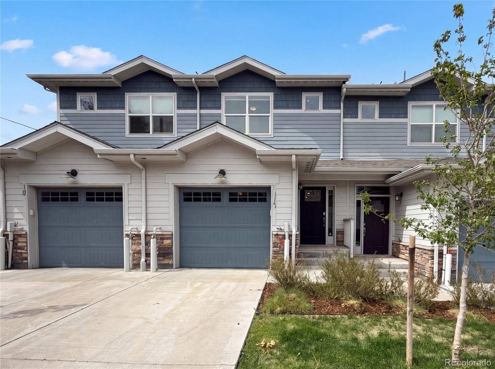 1046 Oak CIR, Denver, CO 80215