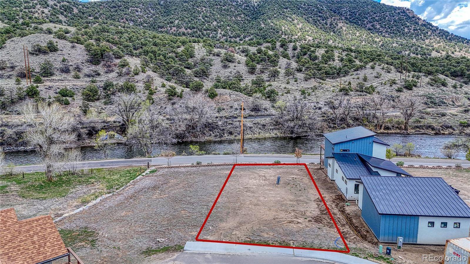 508 Old Stage RD, Salida, CO 81201