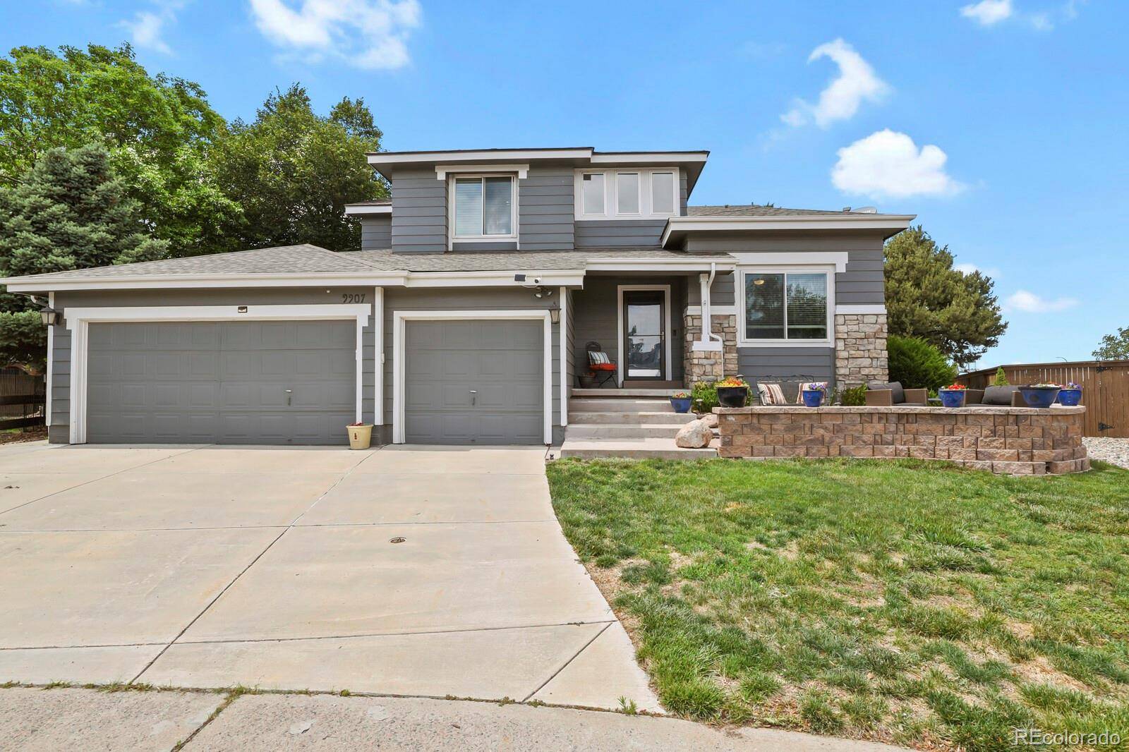 9907 Blackbird CIR, Highlands Ranch, CO 80130