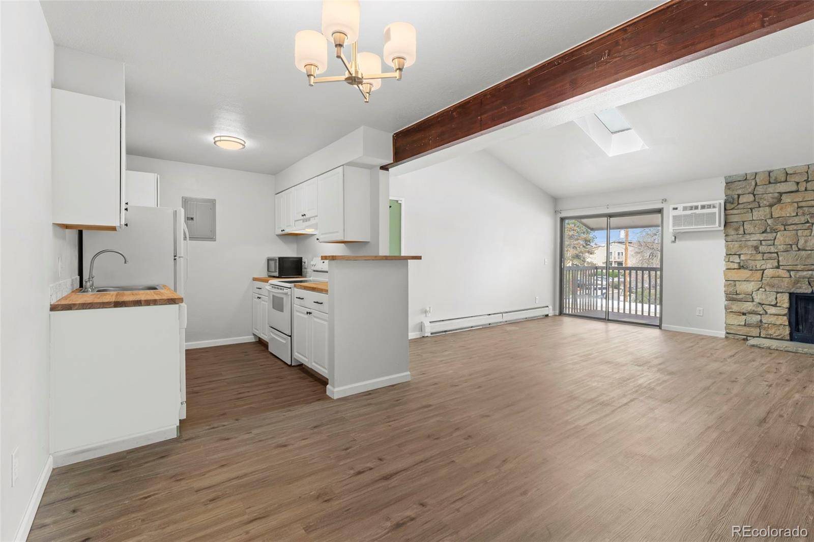 381 S Ames ST #F305, Lakewood, CO 80226