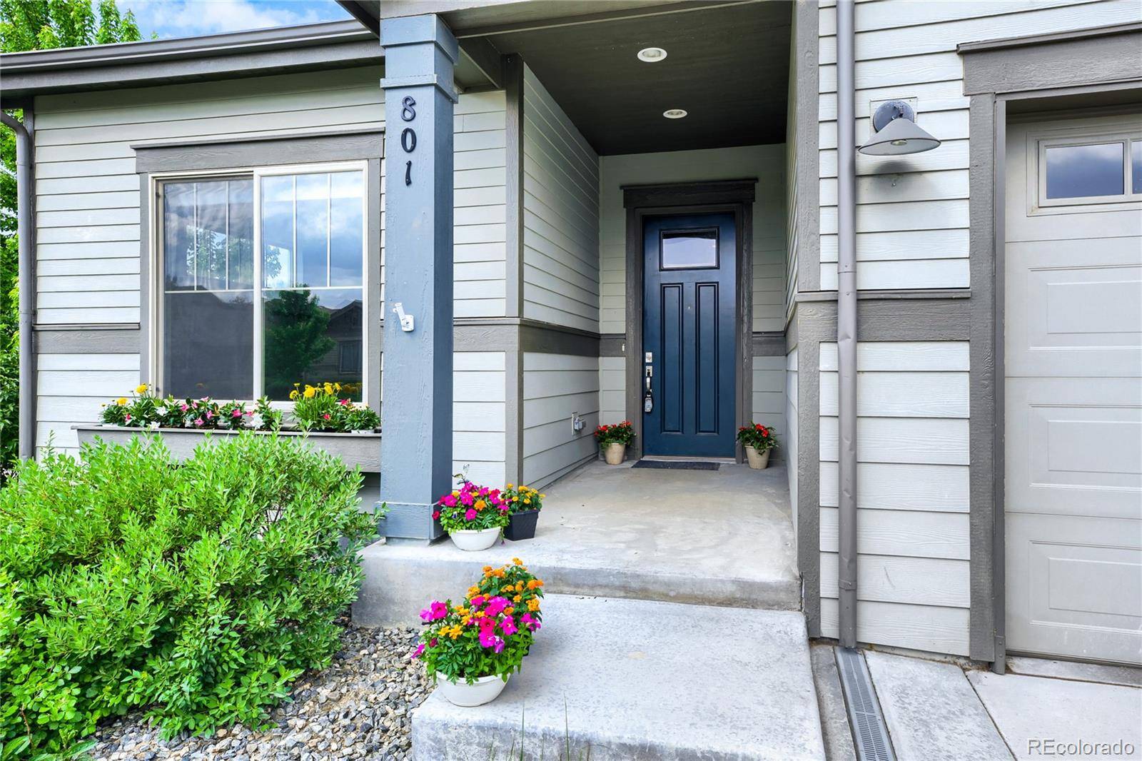 801 Widgeon DR, Longmont, CO 80503