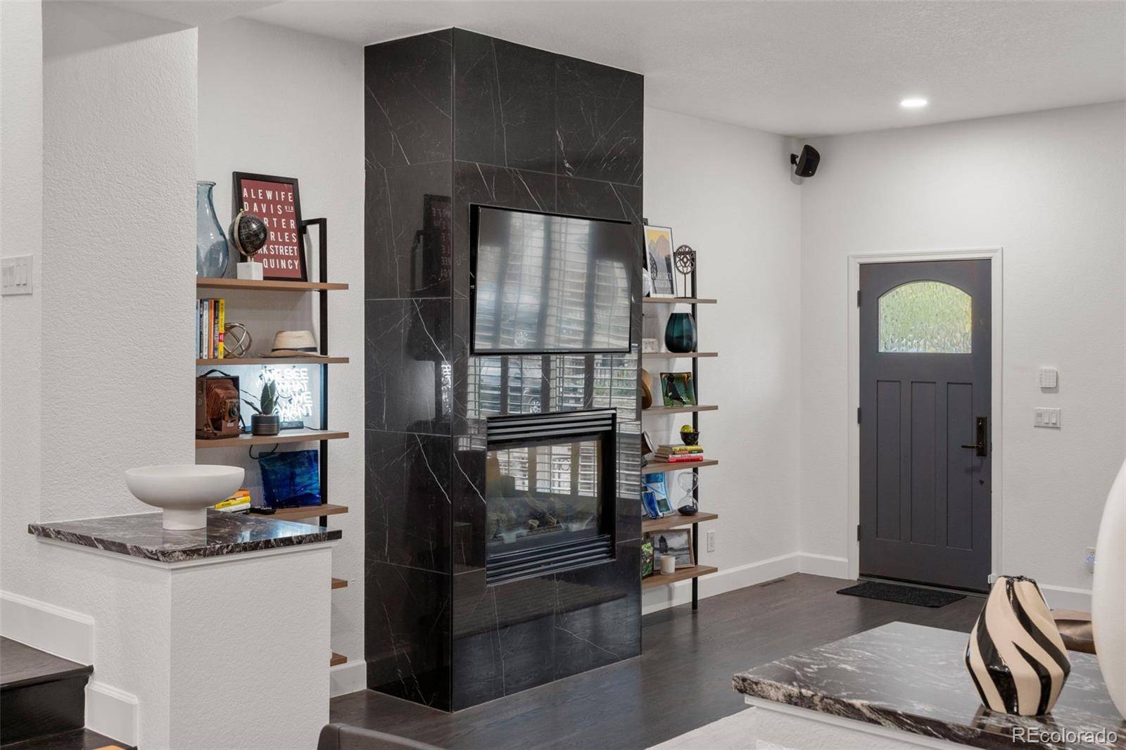 186 S Garfield ST, Denver, CO 80209