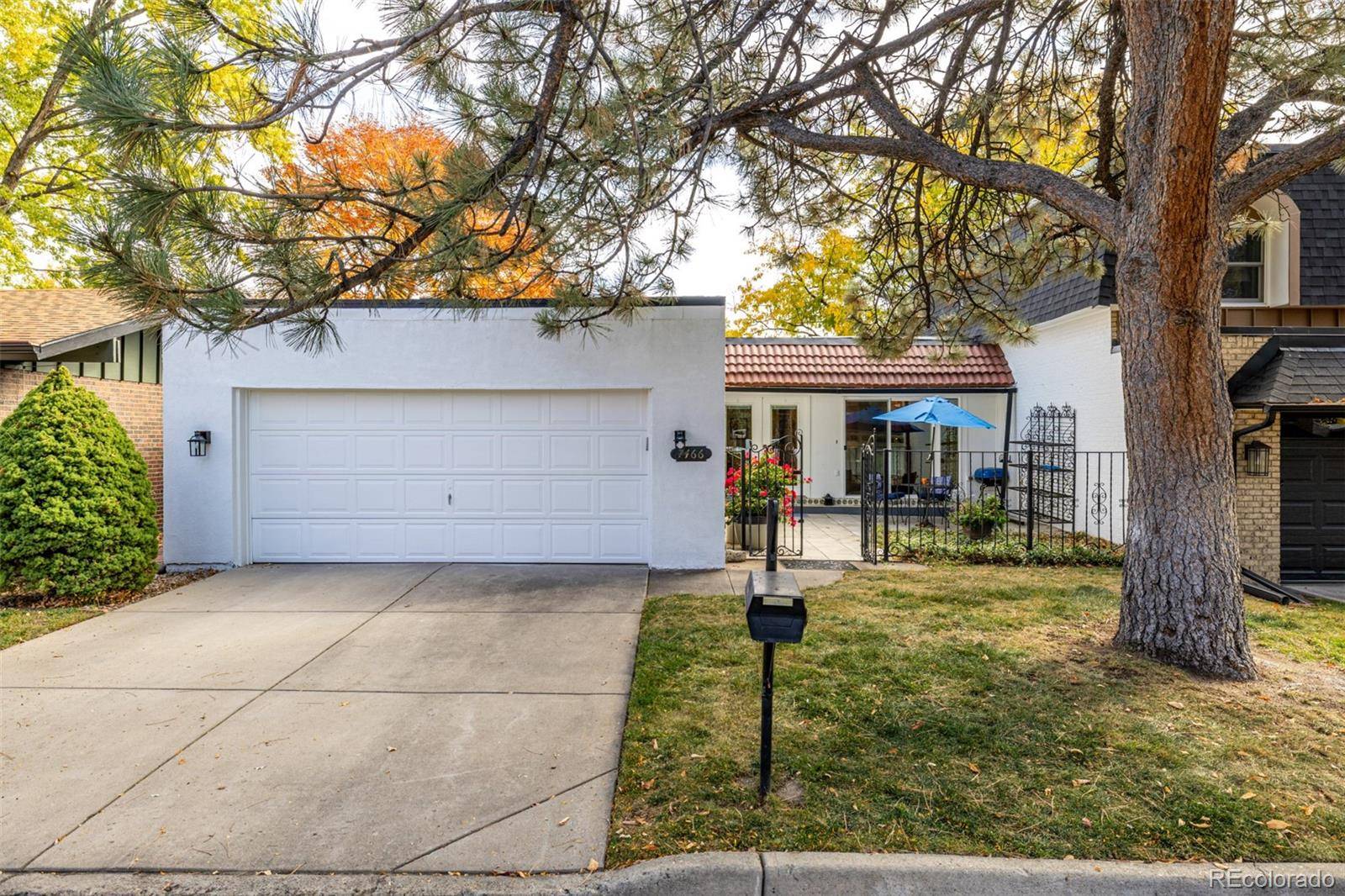 7466 W Cedar CIR, Lakewood, CO 80226