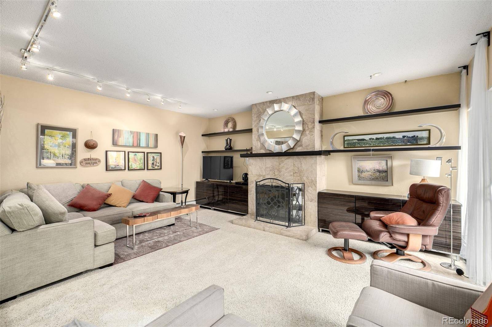 7466 W Cedar CIR, Lakewood, CO 80226