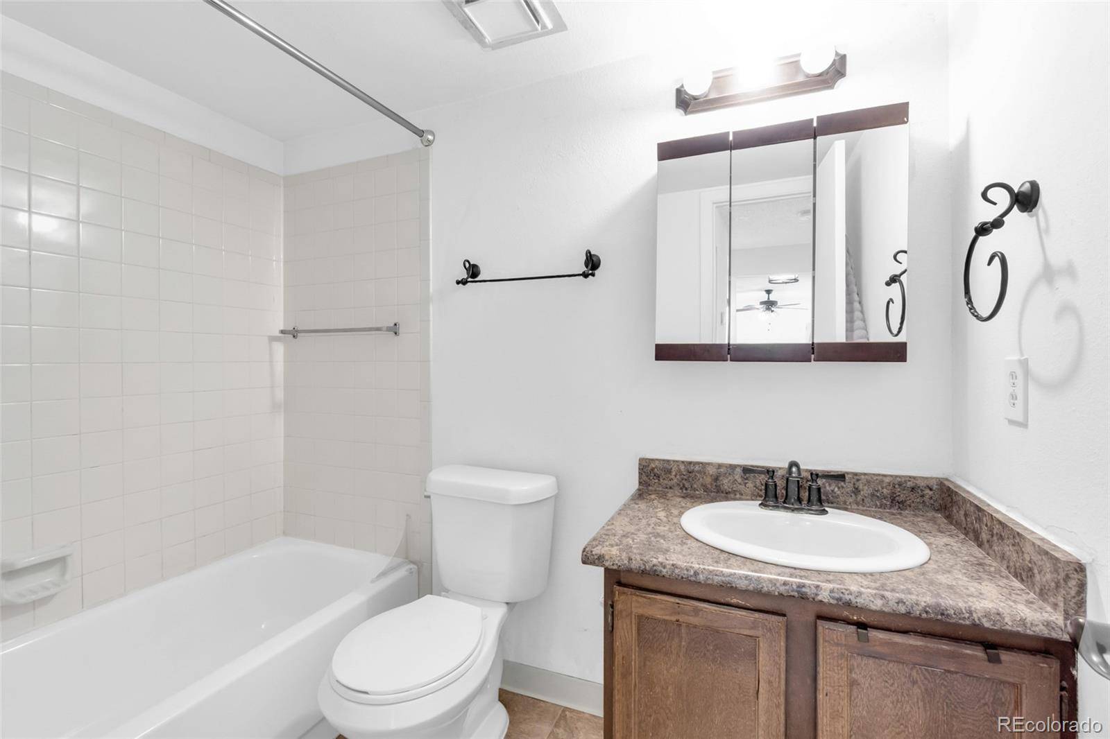 7373 W Florida AVE #18E, Lakewood, CO 80232