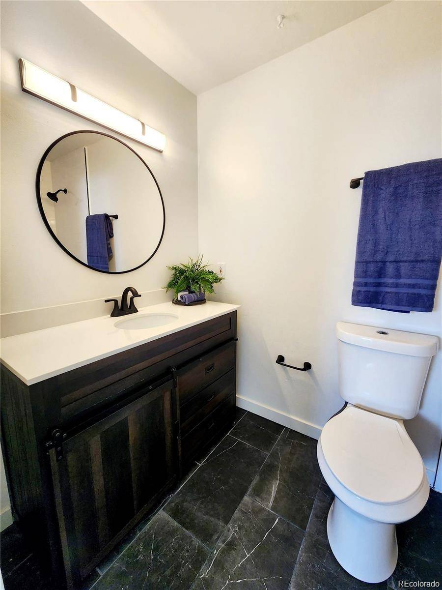 17074 E Tennessee DR #213, Aurora, CO 80017