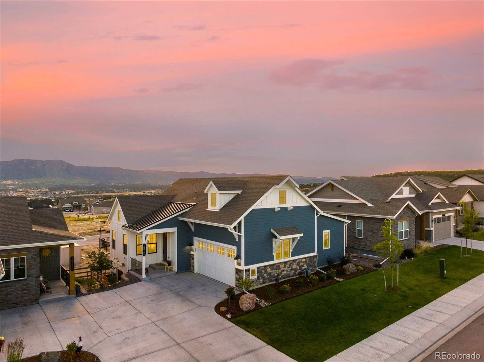 16318 Monument Rock CT, Monument, CO 80132