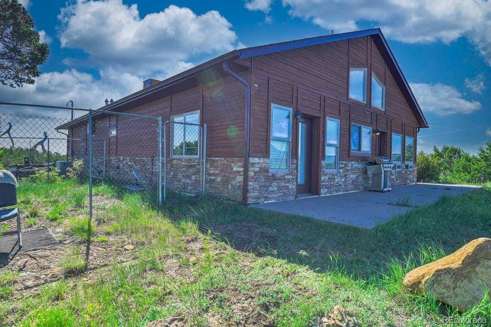 324 Chaps CT, Walsenburg, CO 81089