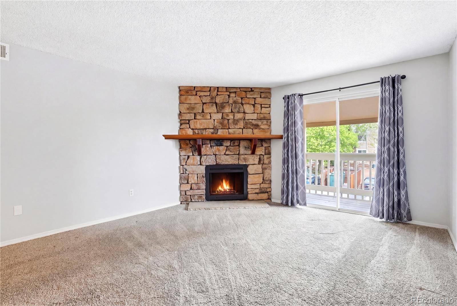 4400 S Quebec ST #201X, Denver, CO 80237