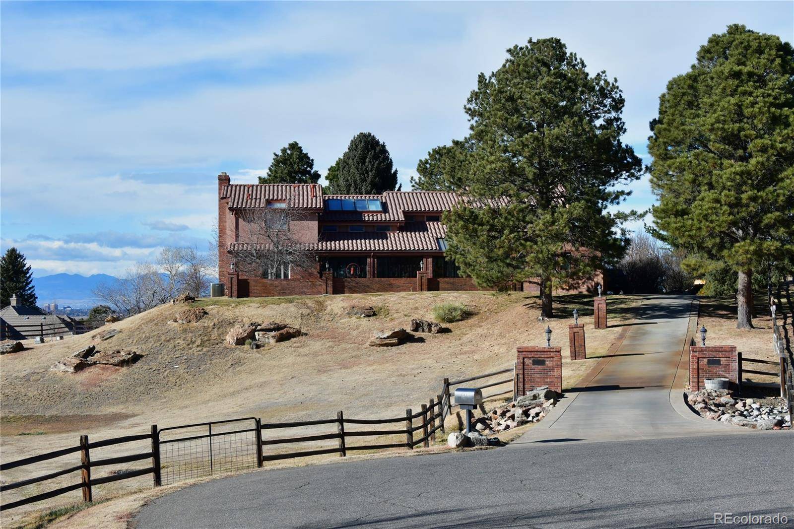 7591 S Ensenada CT, Centennial, CO 80016